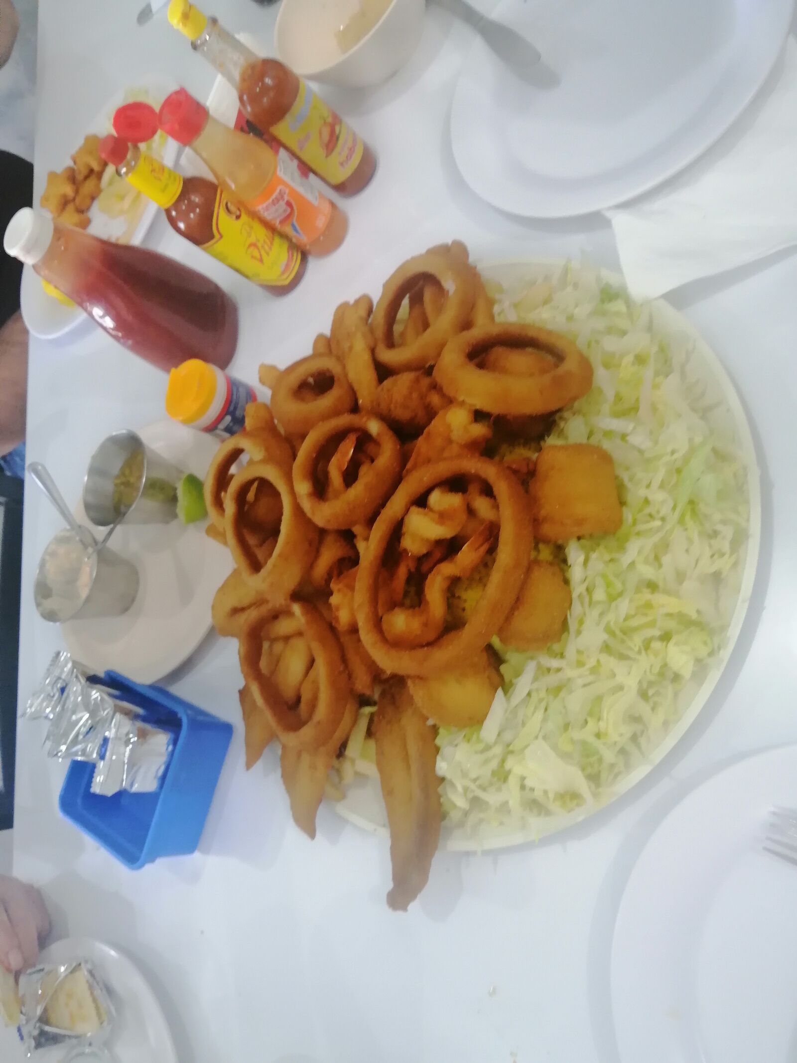 Mariscos "El Puerto" image 7