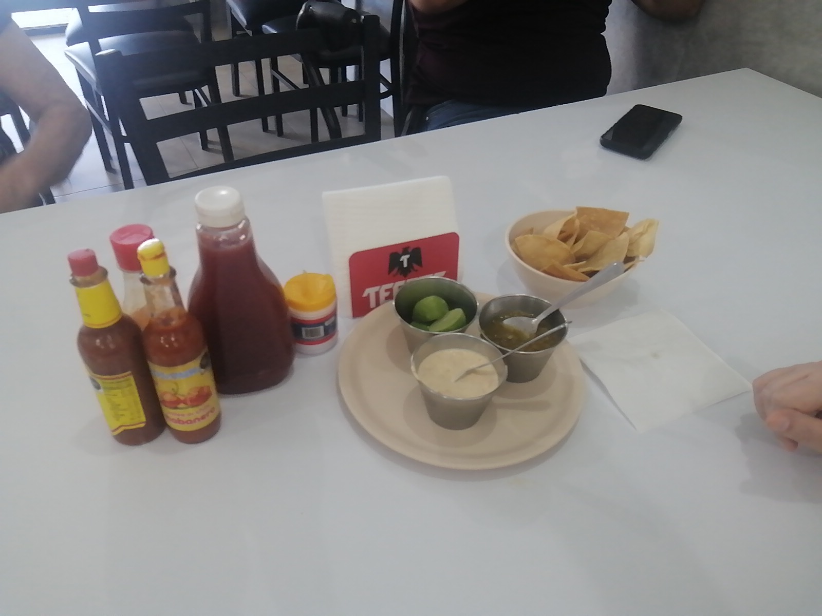 Mariscos "El Puerto" image 10