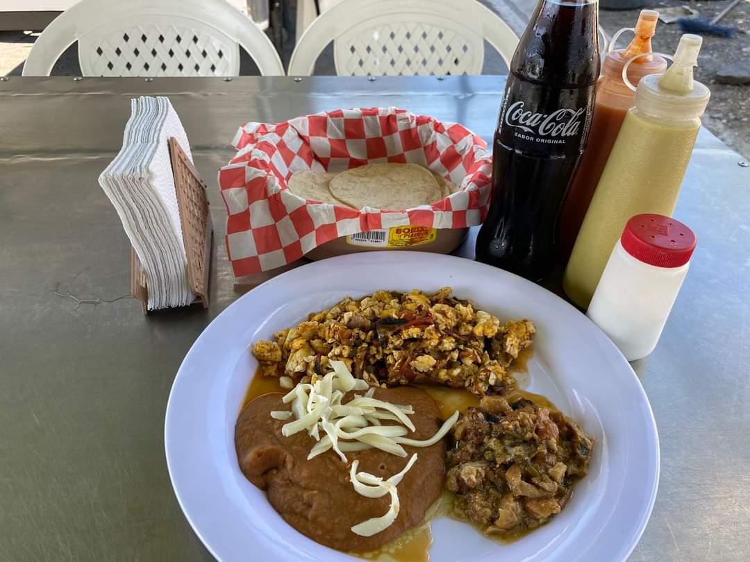 Los tacos del charly image 3