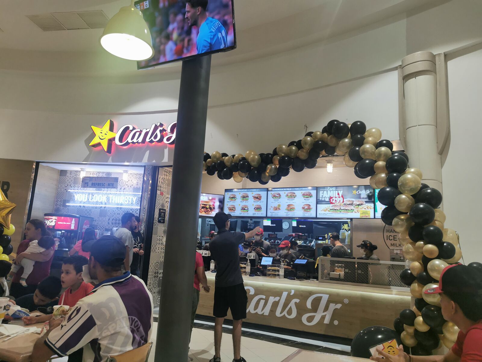 Carl's Jr. image 5