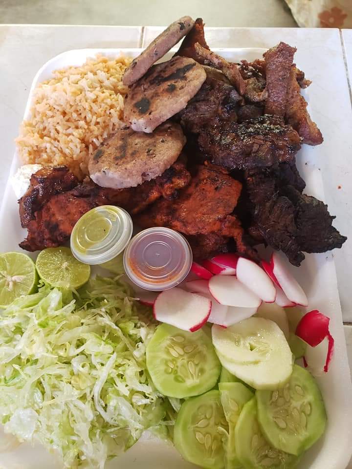 Cenaduria Guillen image 5