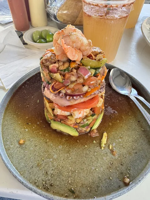 Mariscos Marvelero image 5
