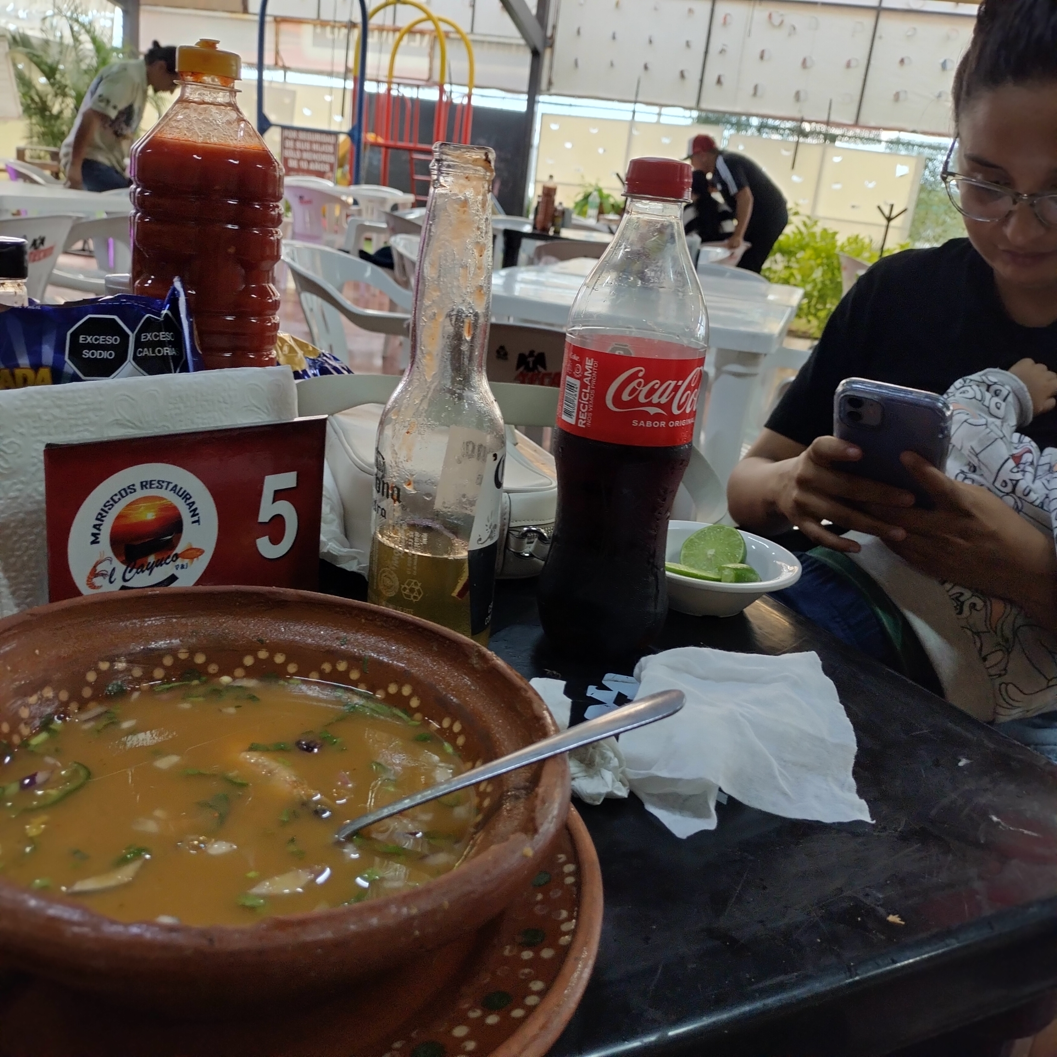 Mariscos El Cayuco image 9