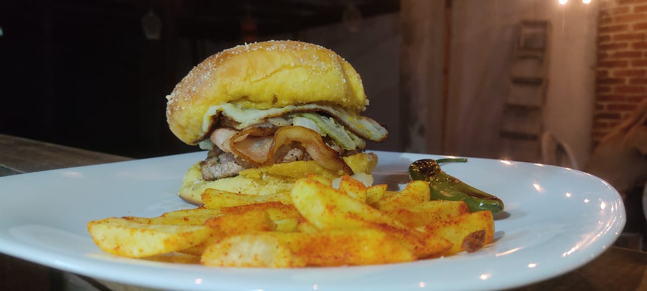 Del Jardin Restaurante image 8