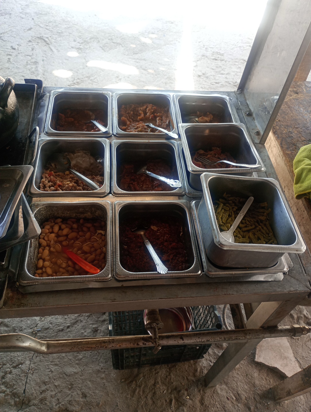 Almuerzos y comidas doña Eli quesadillas del comal image 2