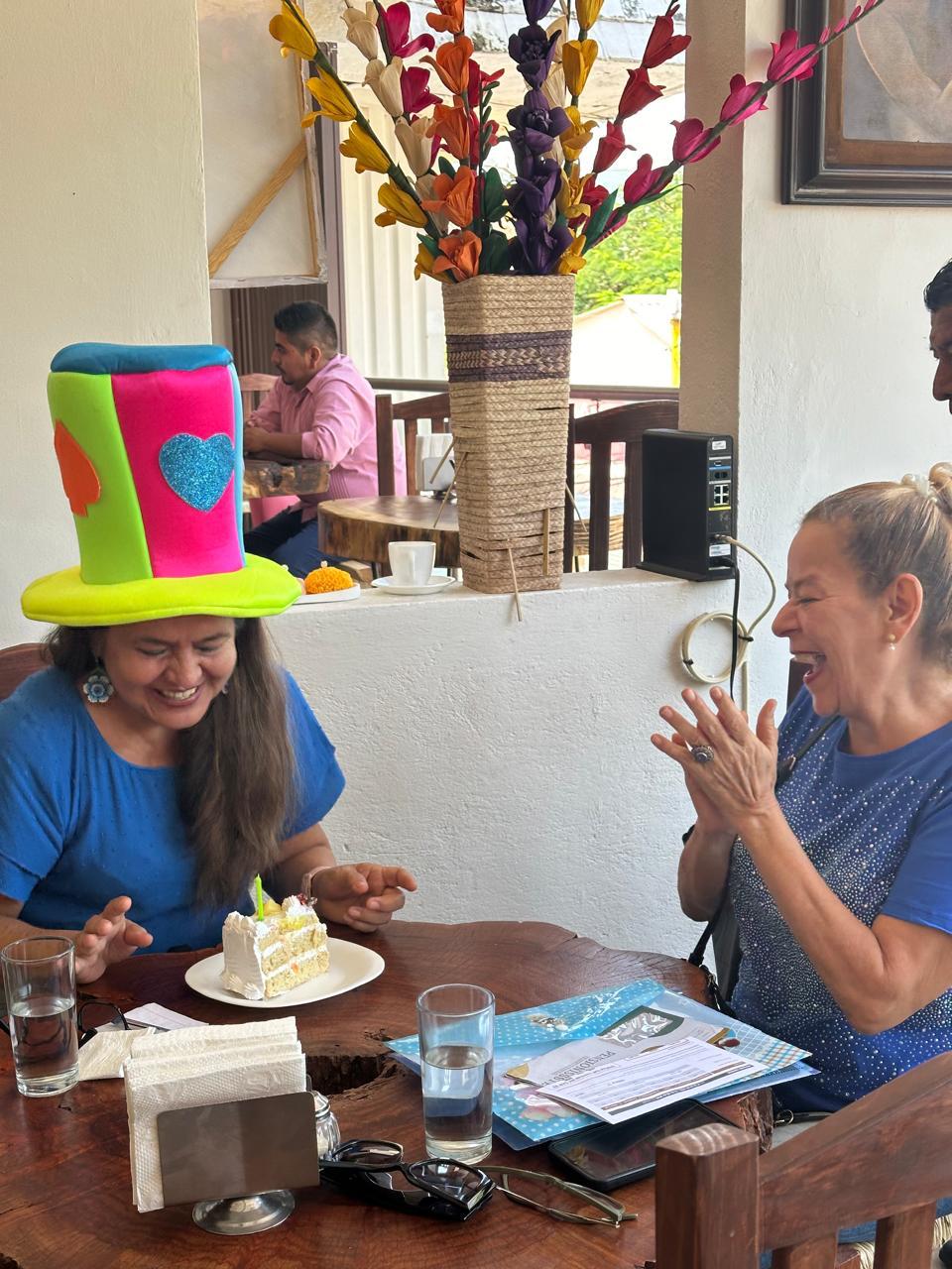 Restaurante café, terraza bufet la parroquia image 8