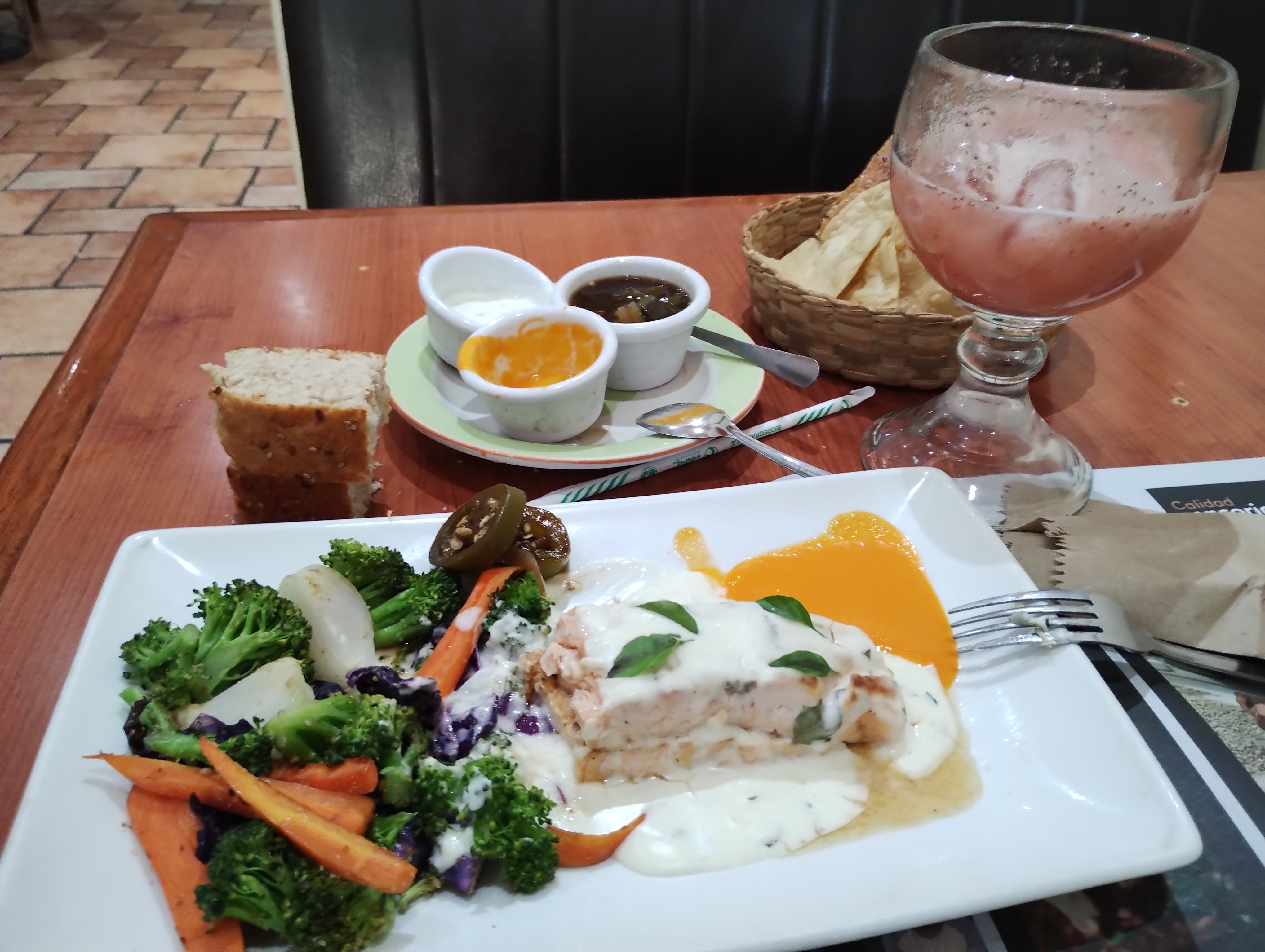 100% Natural image 3