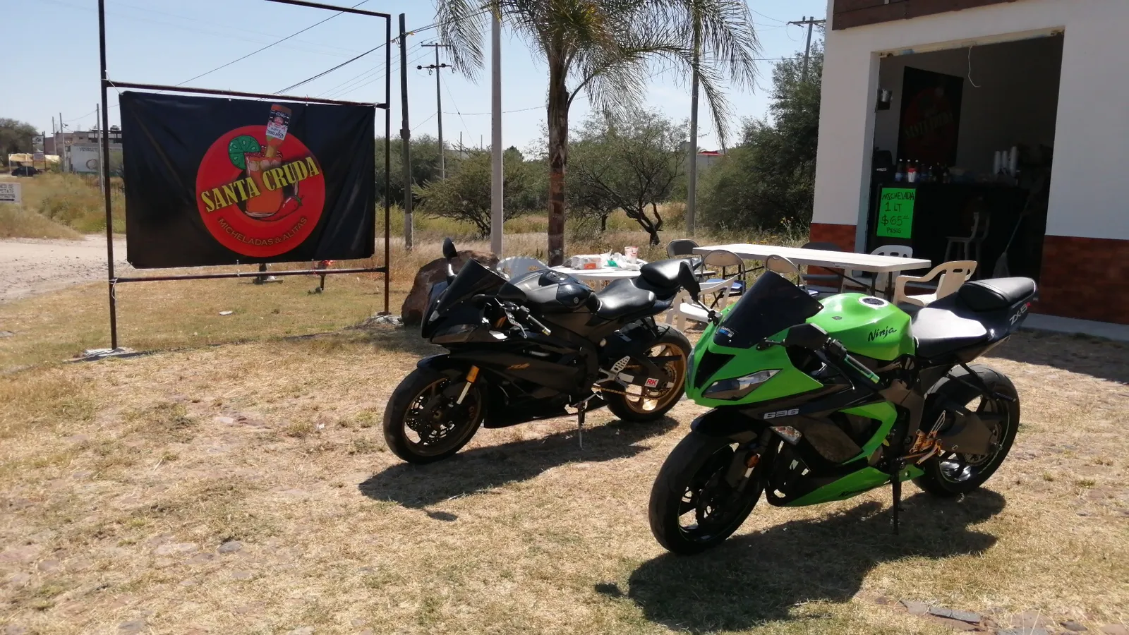 Santa Cruda image 4