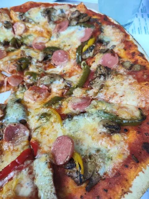 Pizzería Ristorante Caterin image 1