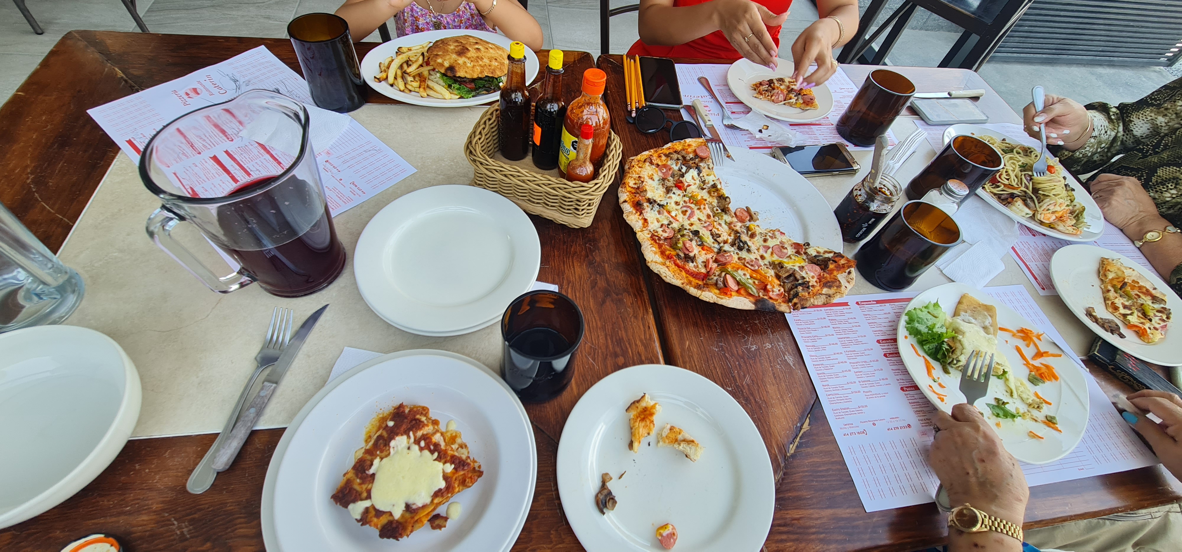 Pizzería Ristorante Caterin image 8