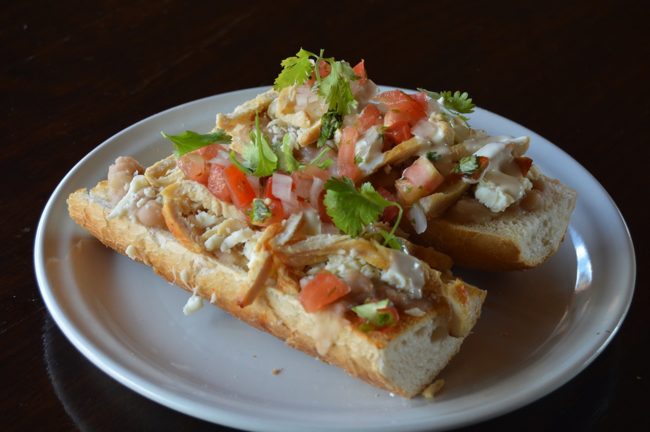 Almonte Cocina image 4