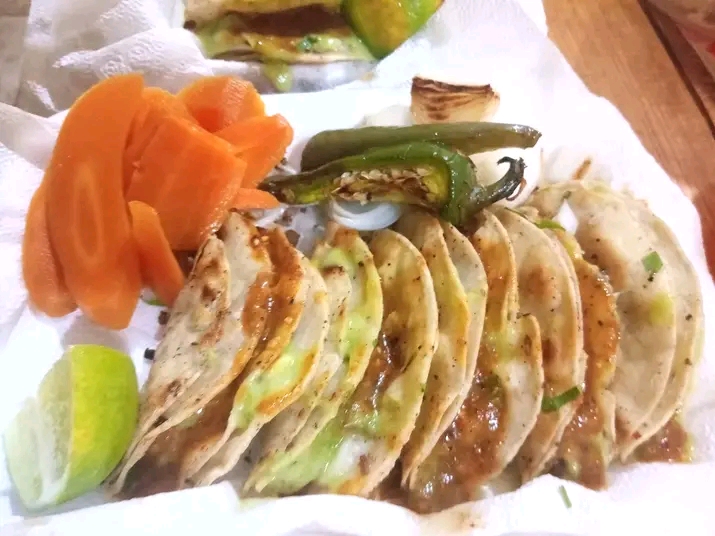 Taqueria Luna image 3