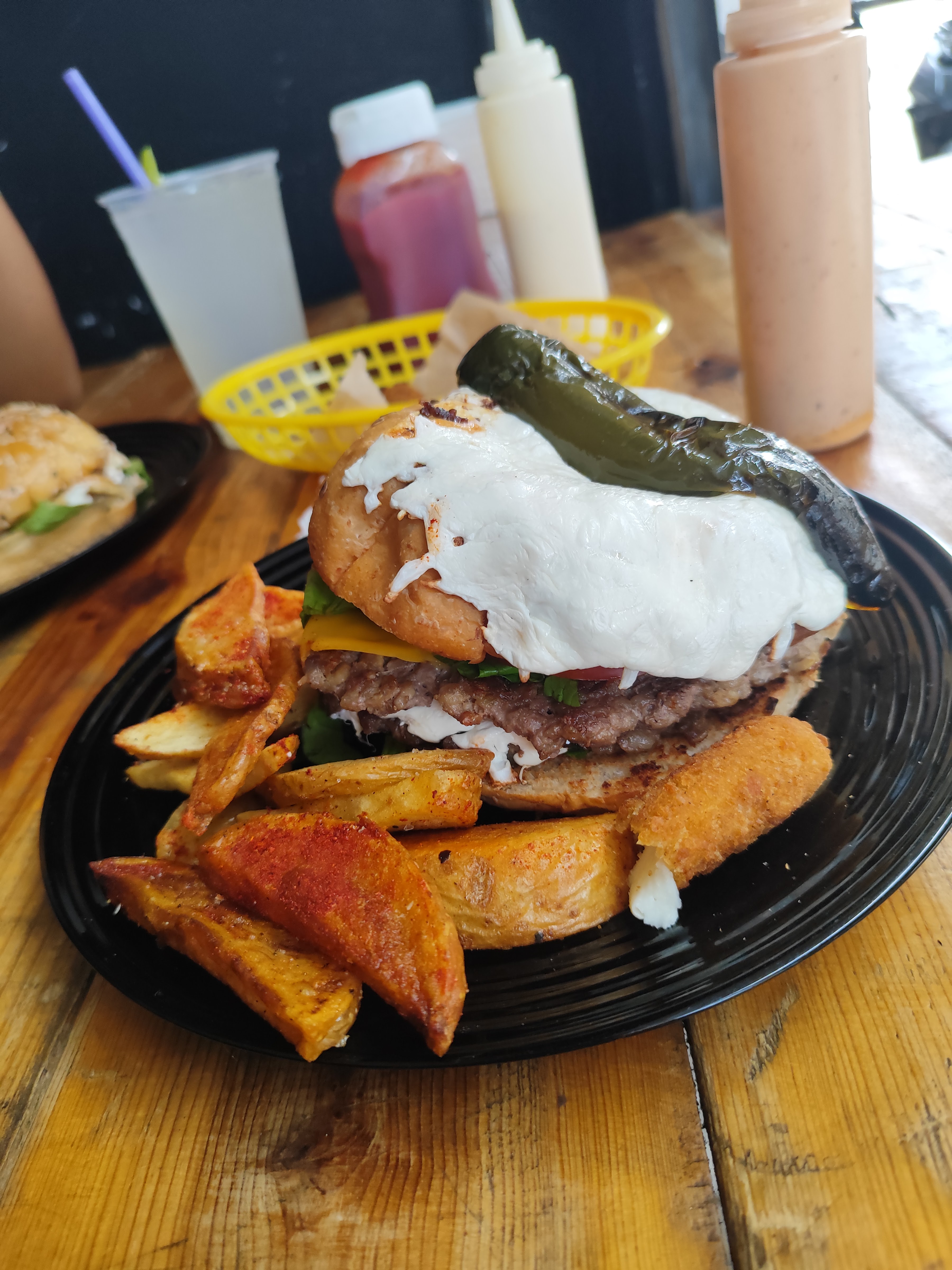 Los Chavitos image 2