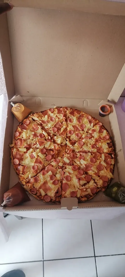 Amber’s Pizzeria image 1
