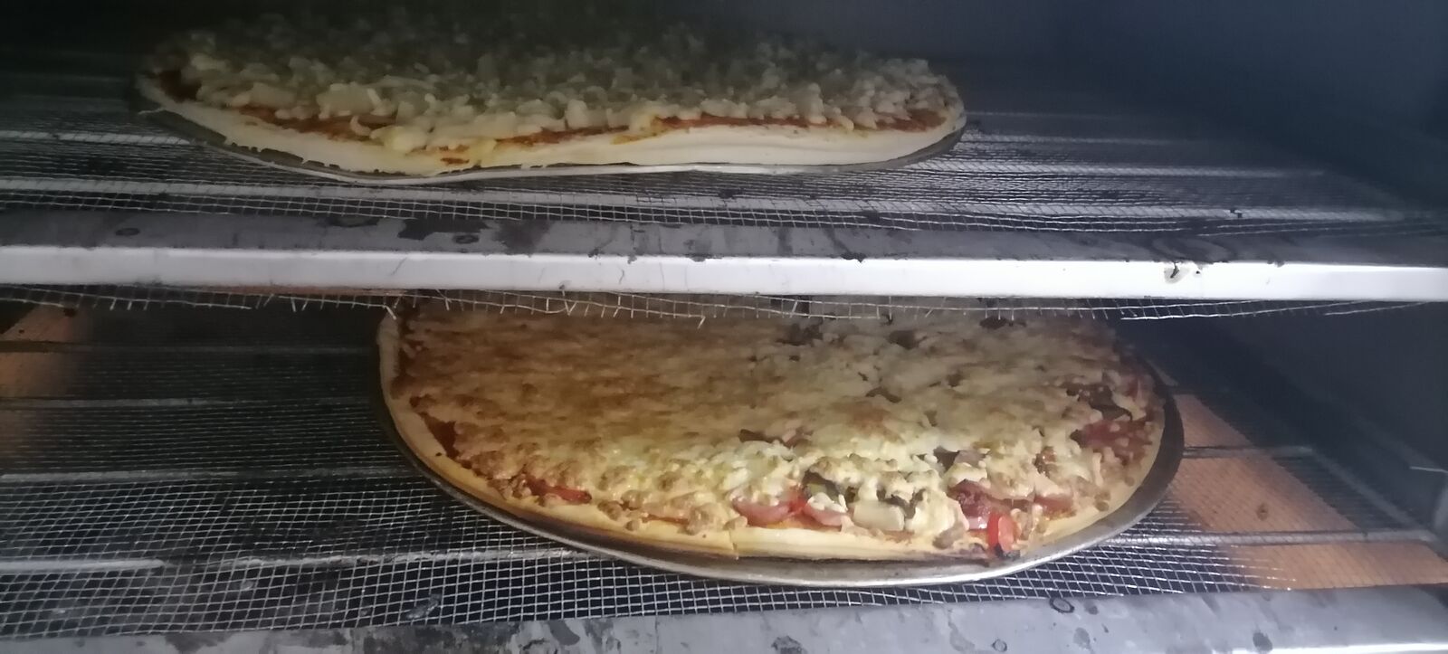 Amber’s Pizzeria image 3