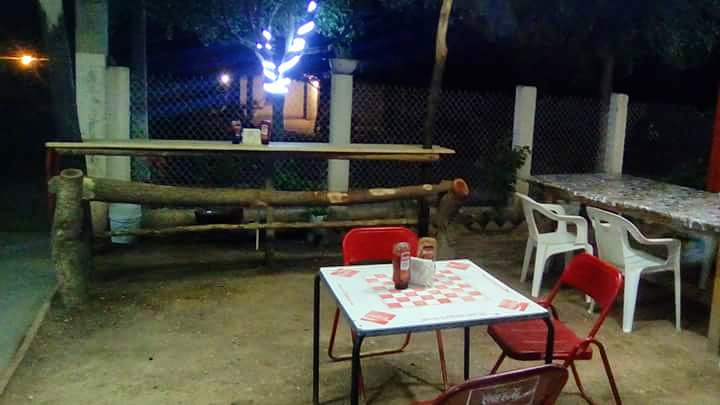 Hamburguesas La Naranja image 3