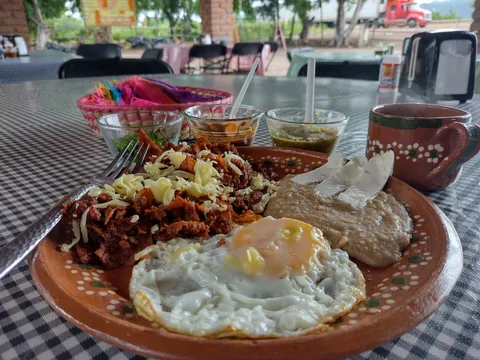 Restaurante KM 68 image 2