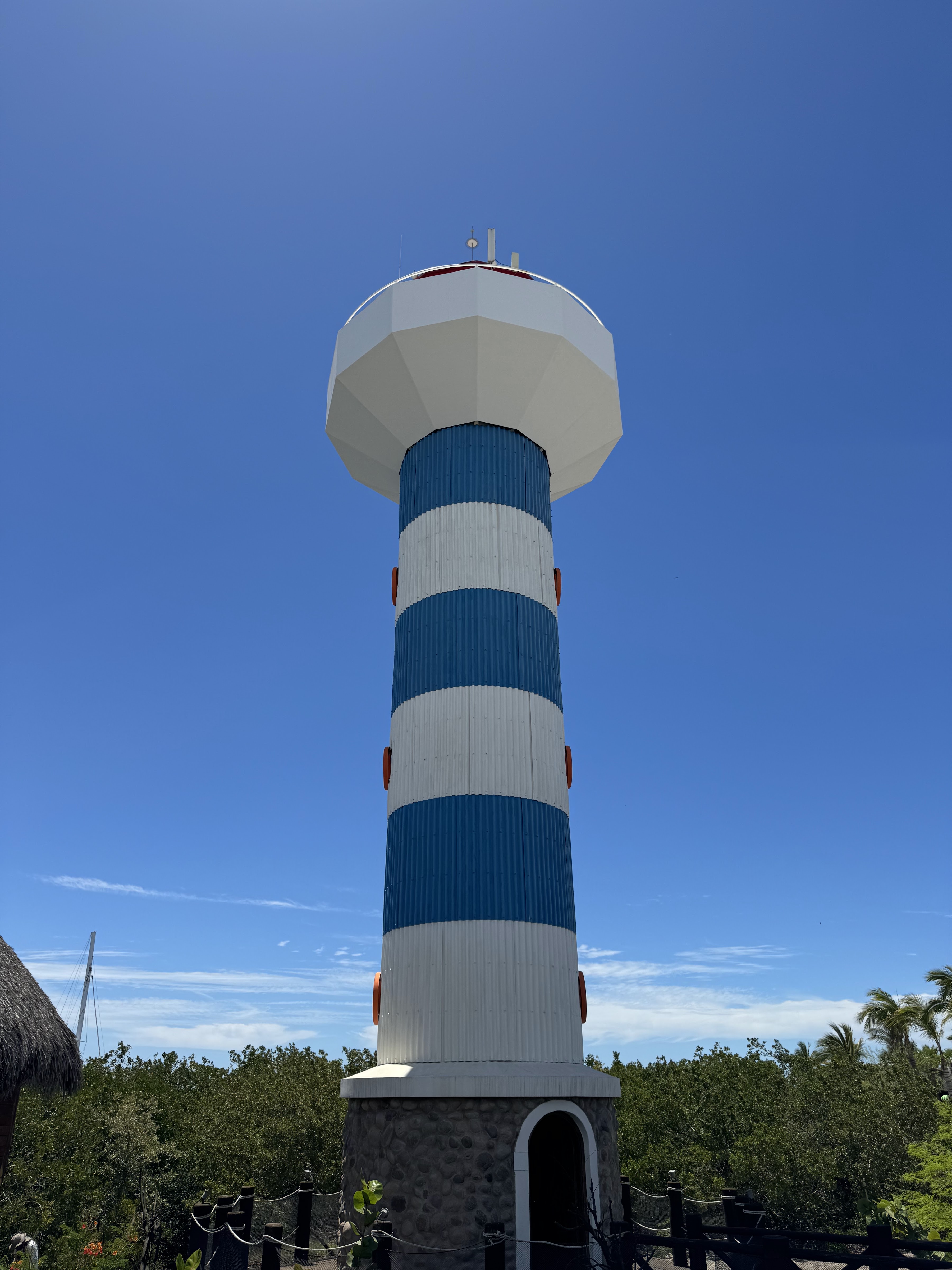 Marina Isla Cortes image 5