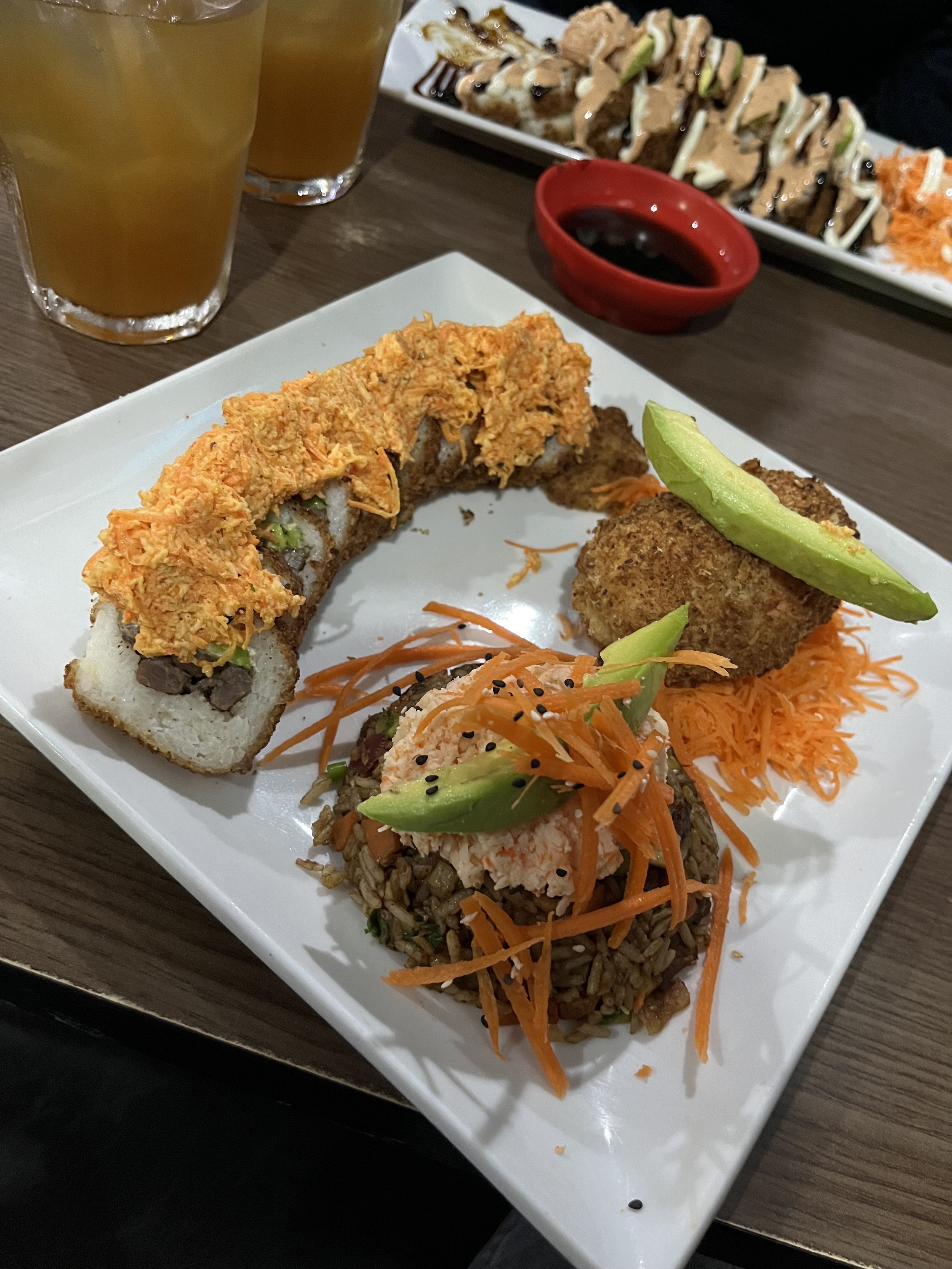 Ranch Roll Sushi Chinitos Angostura image 4