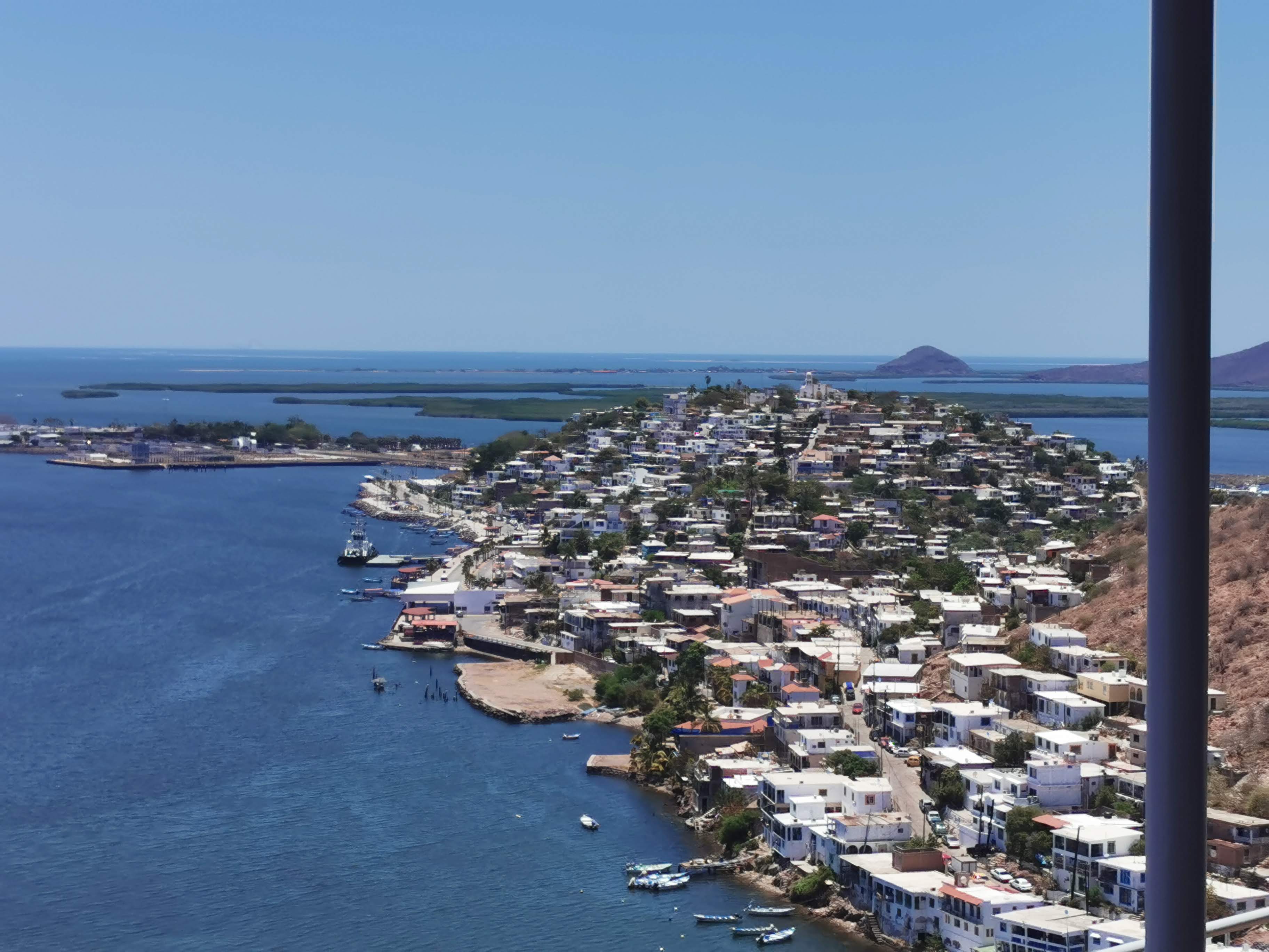 Stanley's Bar & Grill - Ohuira Bay image 7