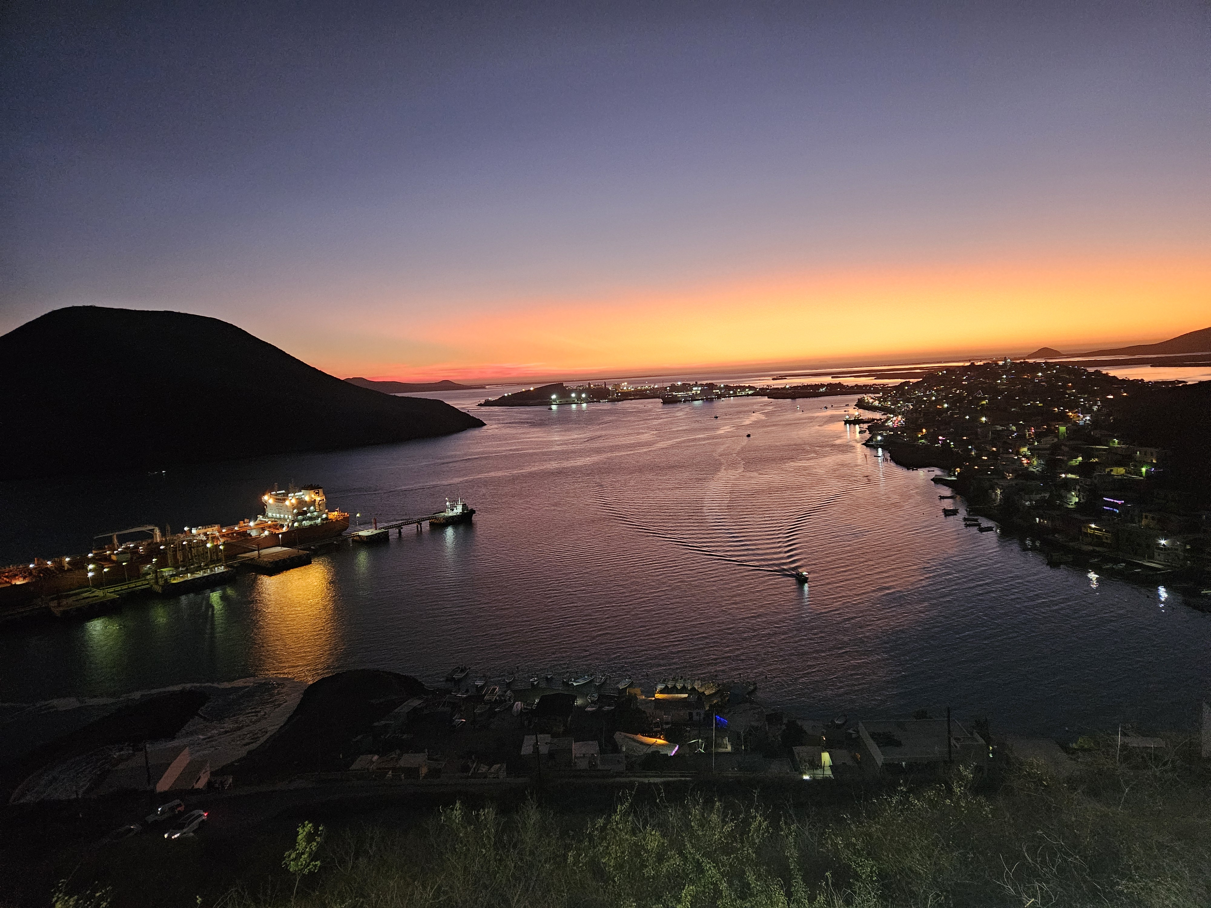 Stanley's Bar & Grill - Ohuira Bay image 9