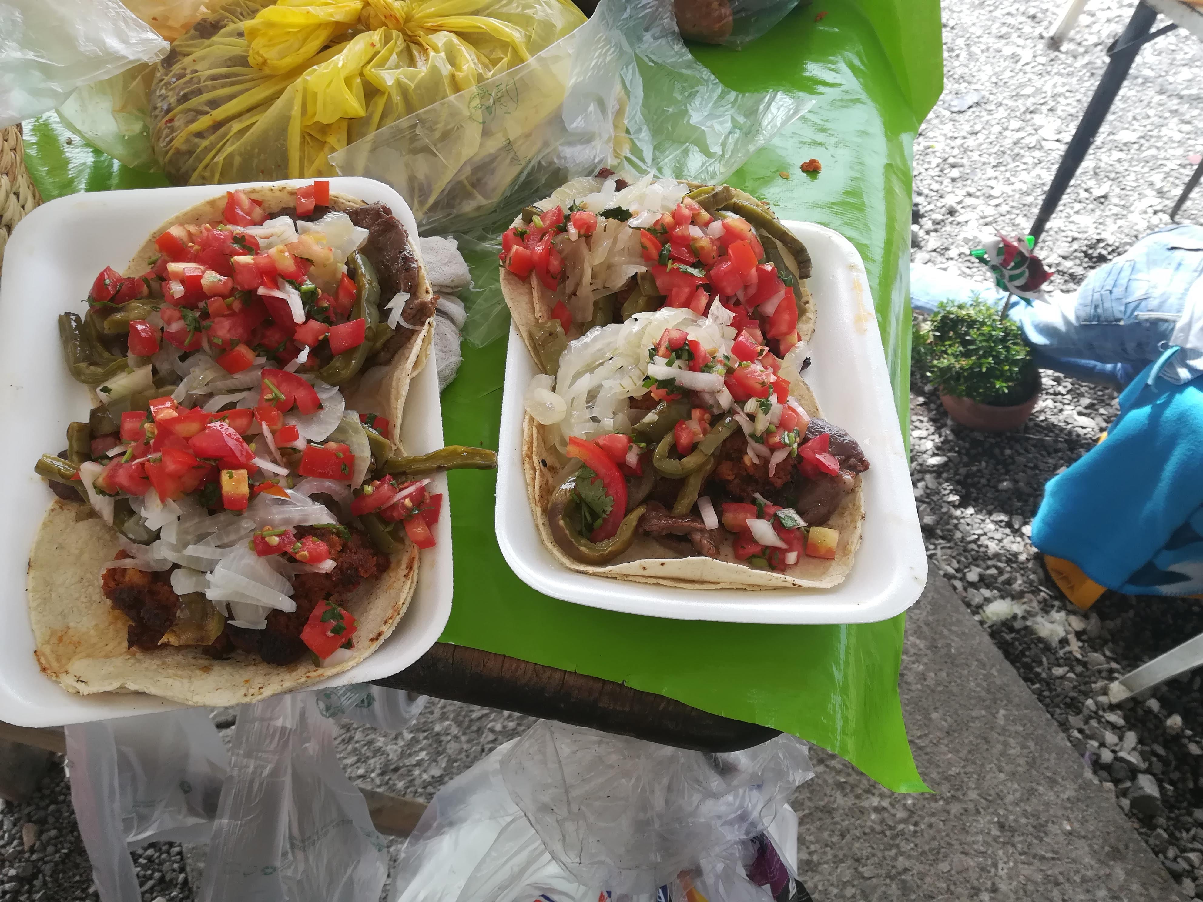 Venta de cecina los 3 hermanos yecapixtla image 1