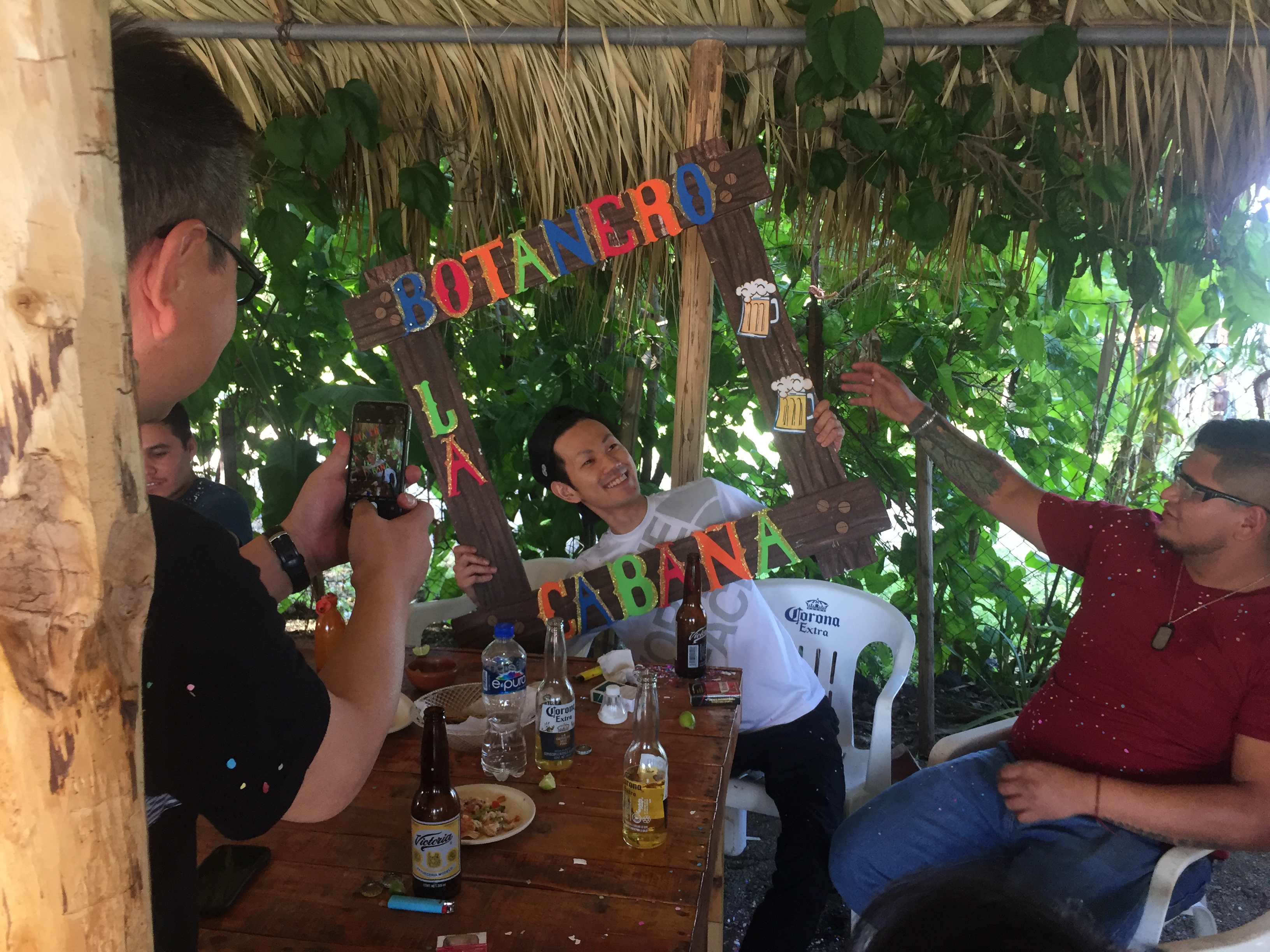 Micheladas Y Botanero "La Cabaña" image 2
