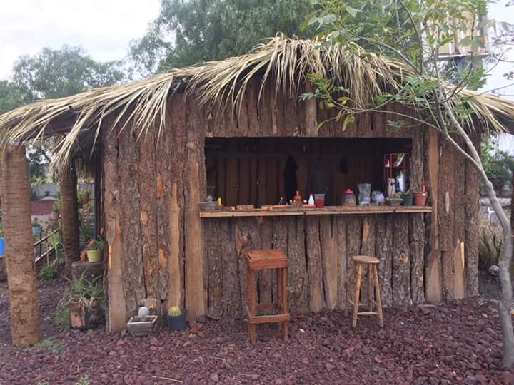 Micheladas Y Botanero "La Cabaña" image 6