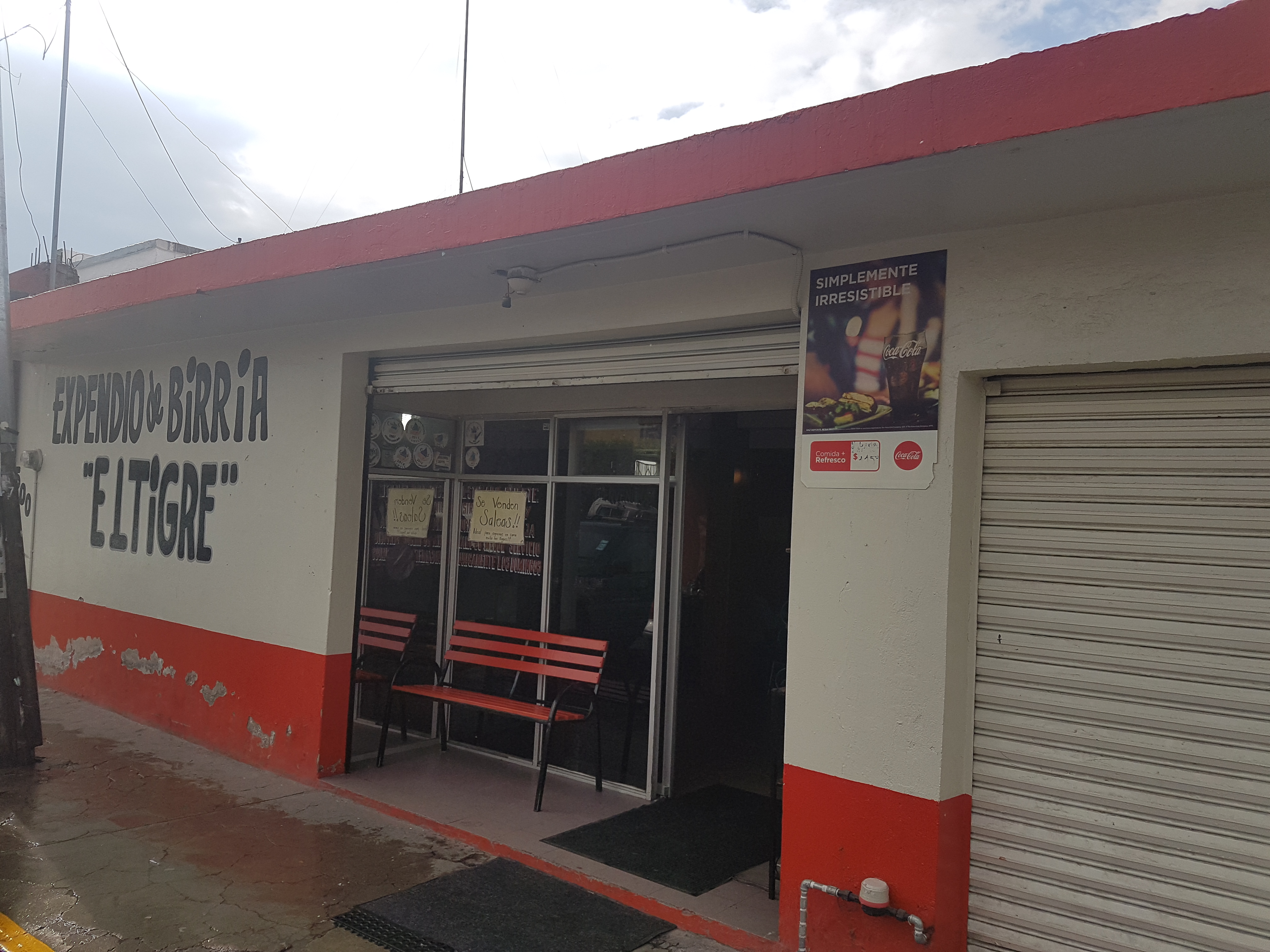 Expendio de Birria El Tigre image 9
