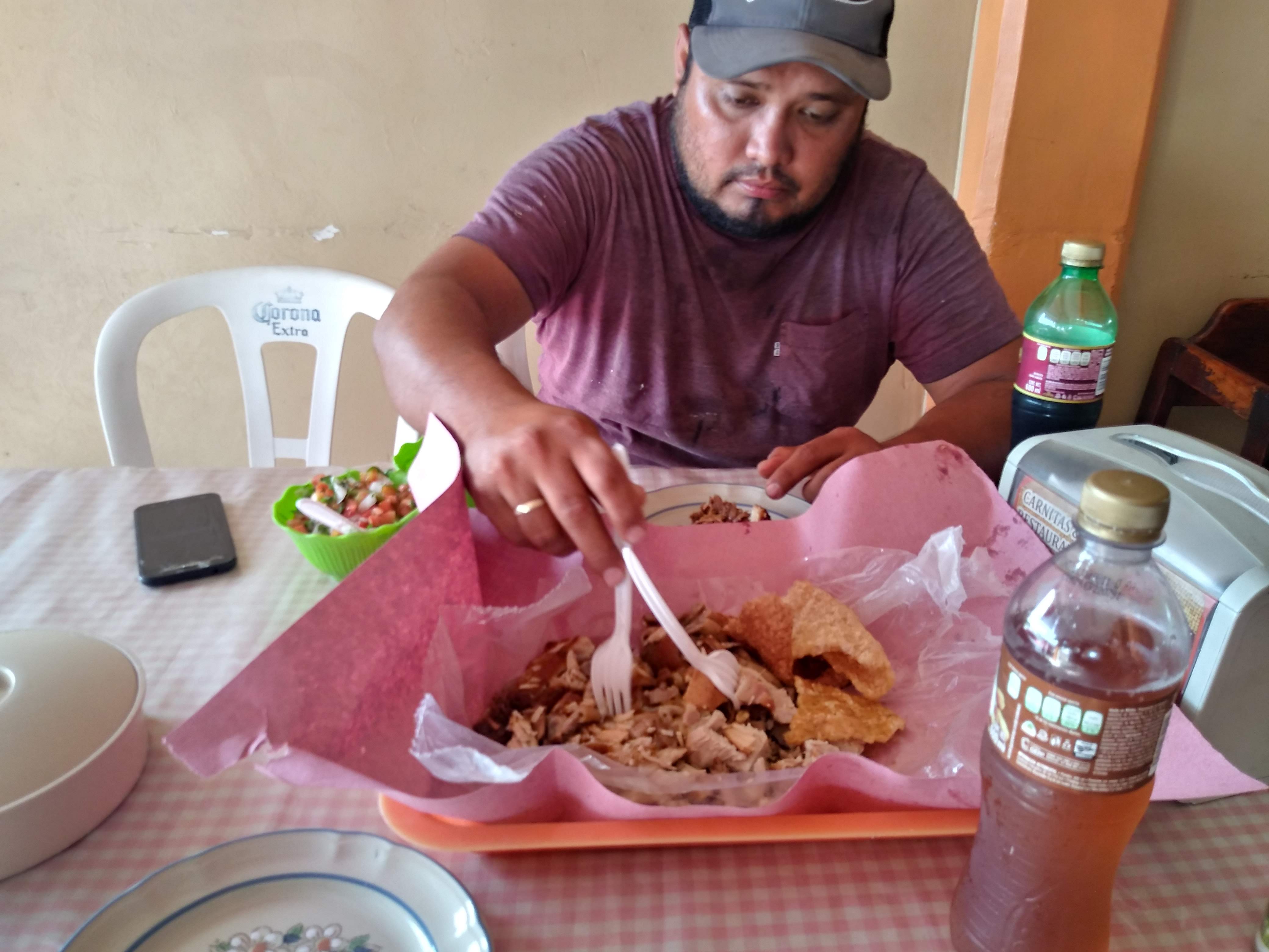 Restaurant y Carnitas "Chiqui image 5