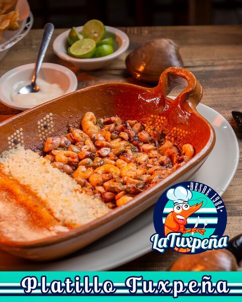 Mariscos 'La Tuxpeña' image 3