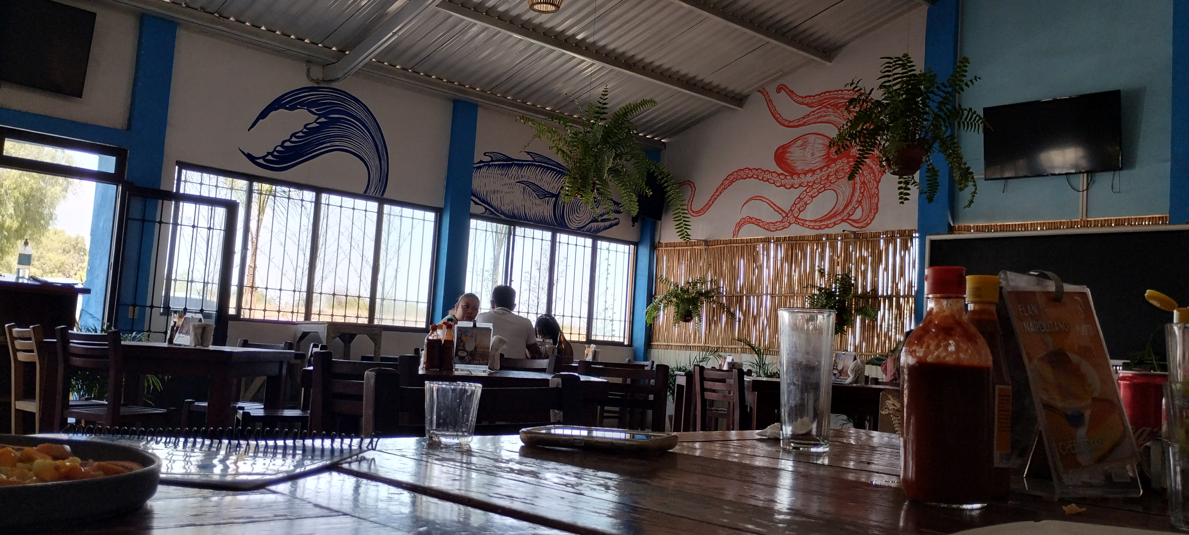 Puerto 2020 mariscos image 1