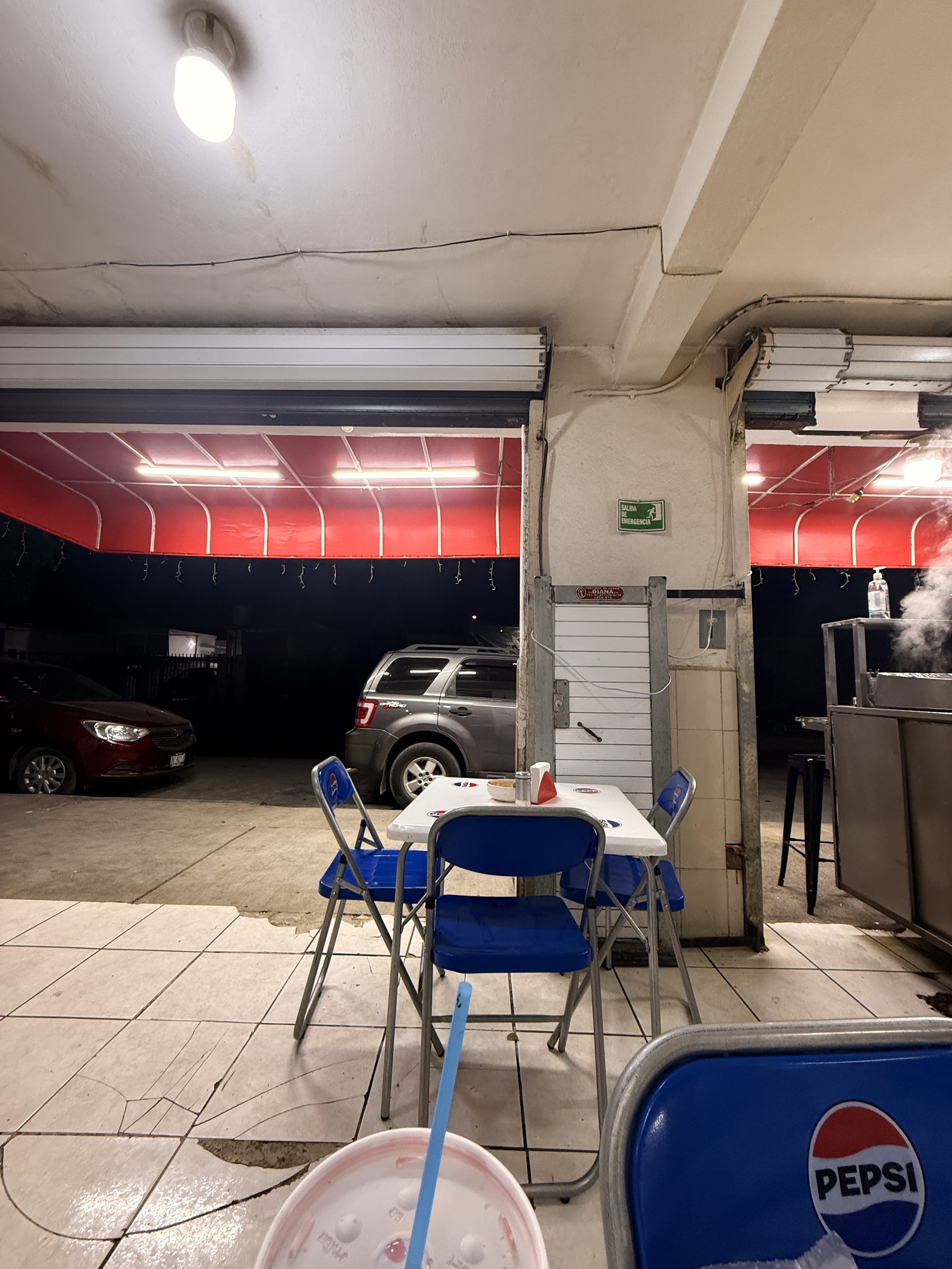 Taquería "Los Jaliscos" image 5