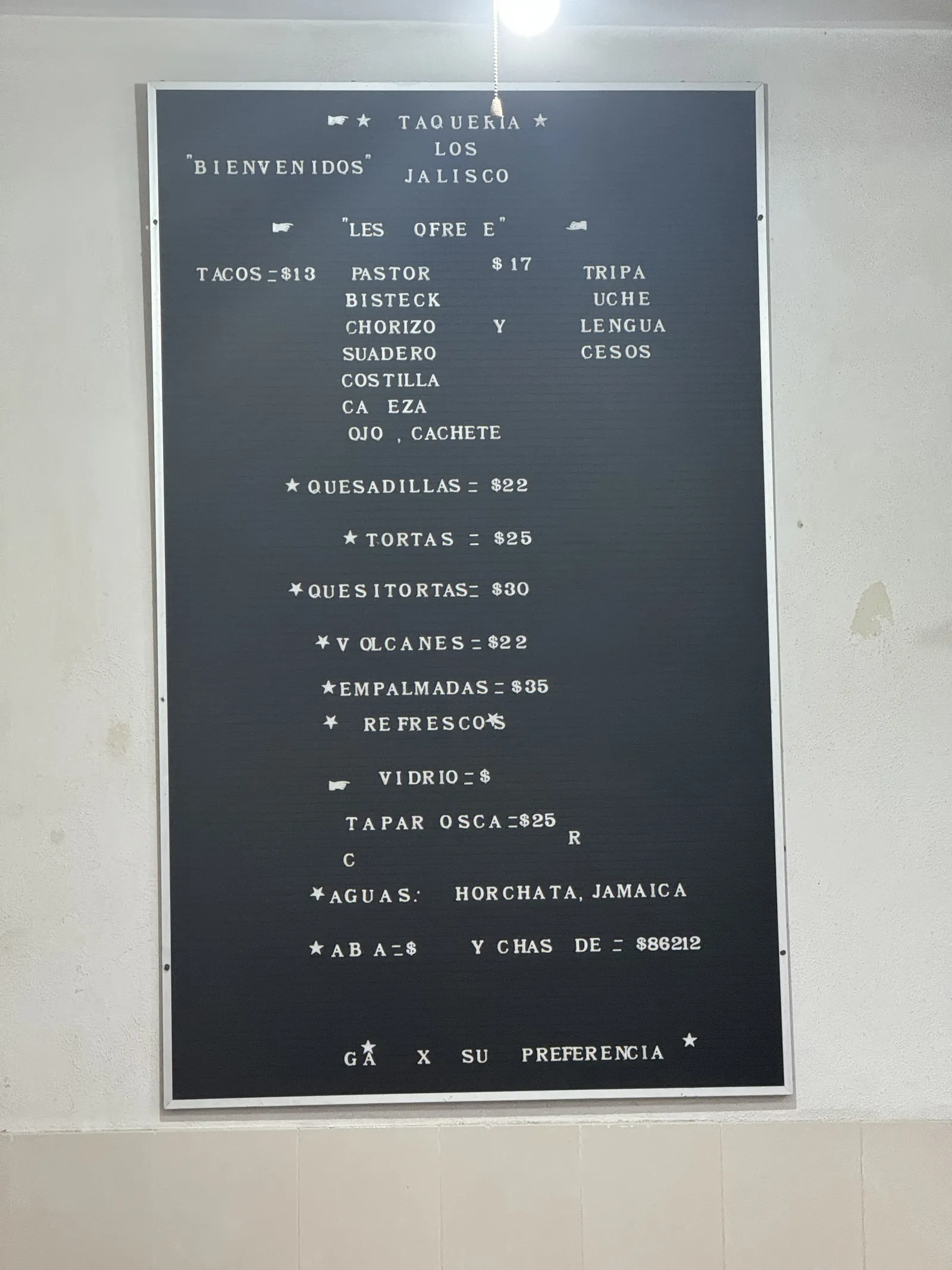 Taquería "Los Jaliscos" image 9