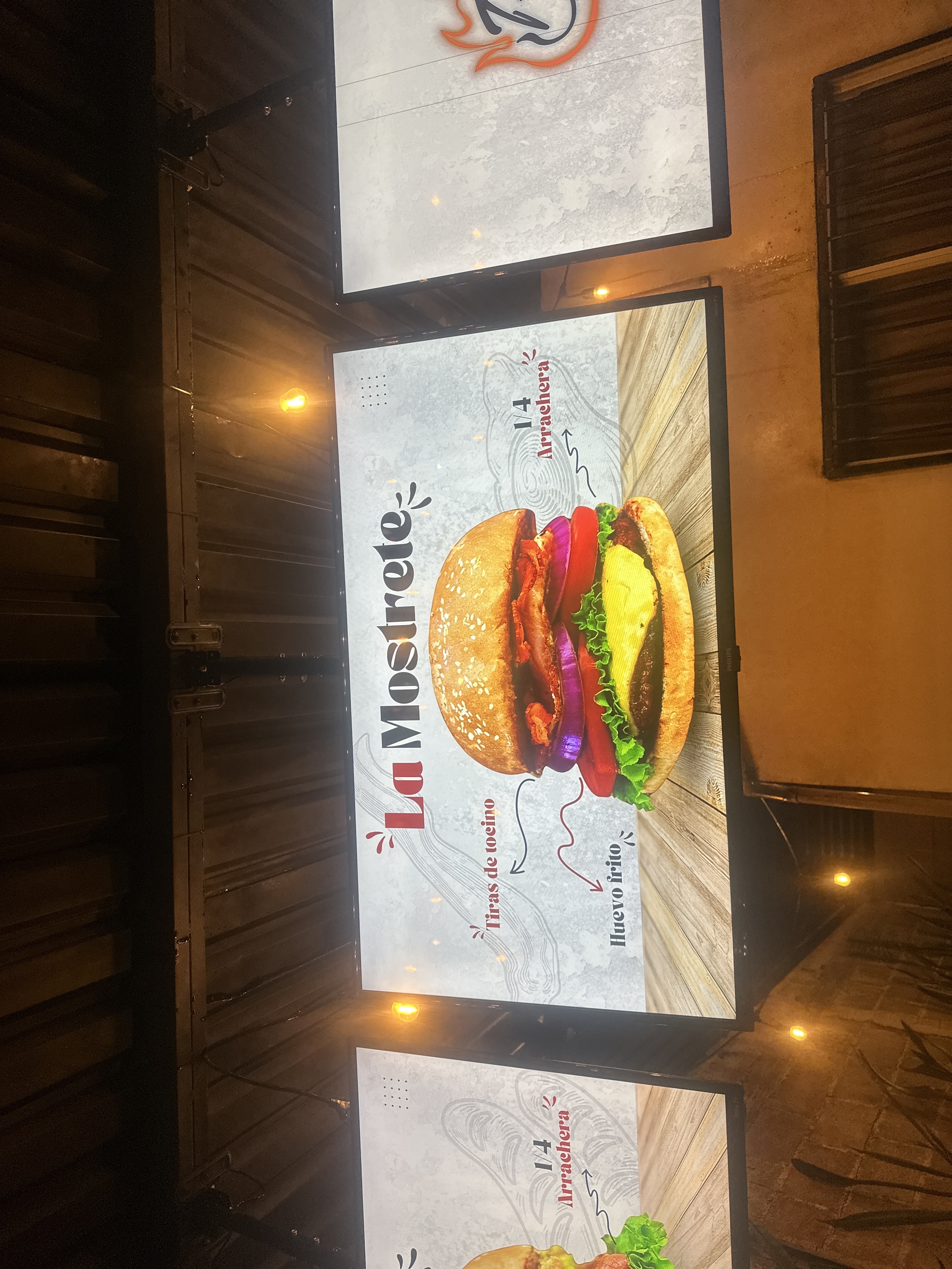 La brasas: Burger&Hot-Dogs image 7