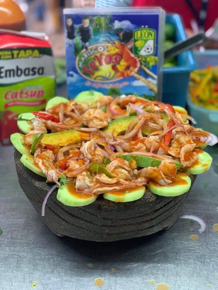 Mariscos Yeyos image 3