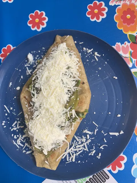 Quesadillas Lili image 5