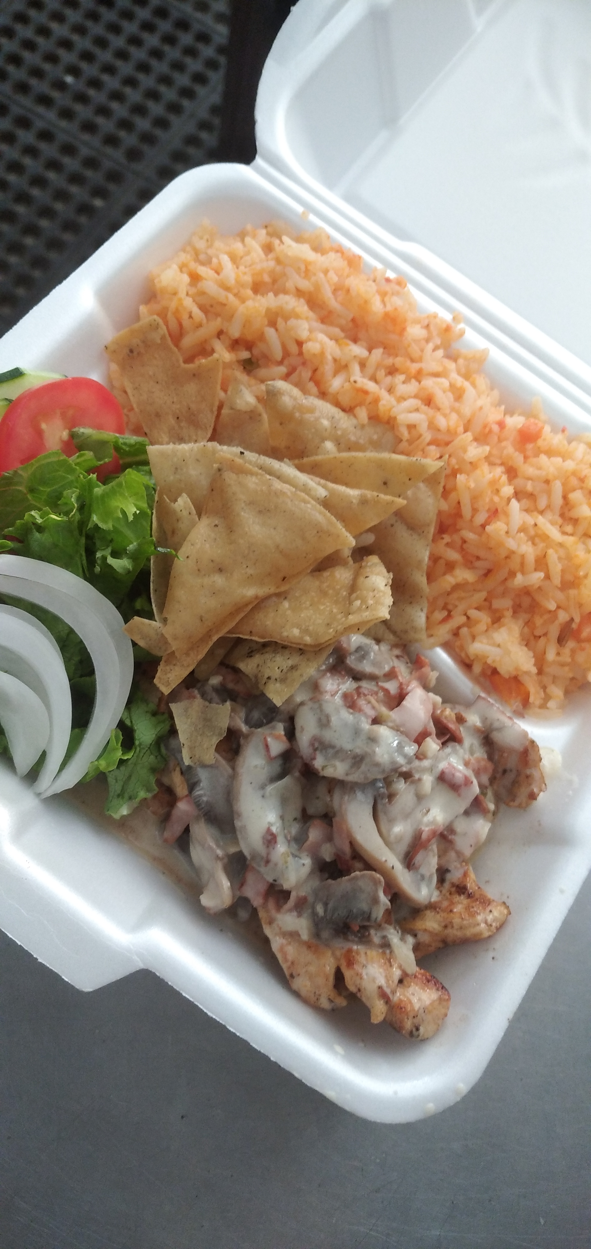 El Rincón de Santana & SMASH BURGER (platillos, antojitos, y hamburguesas) image 1