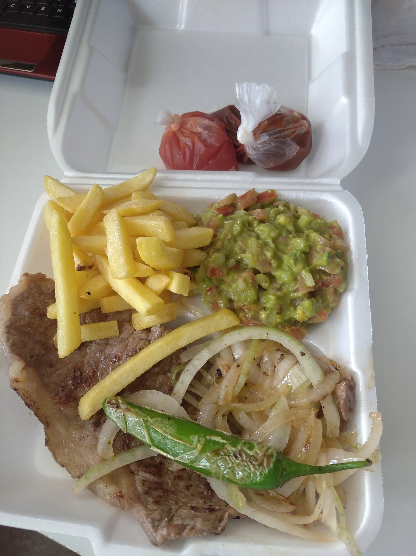 El Rincón de Santana & SMASH BURGER (platillos, antojitos, y hamburguesas) image 8