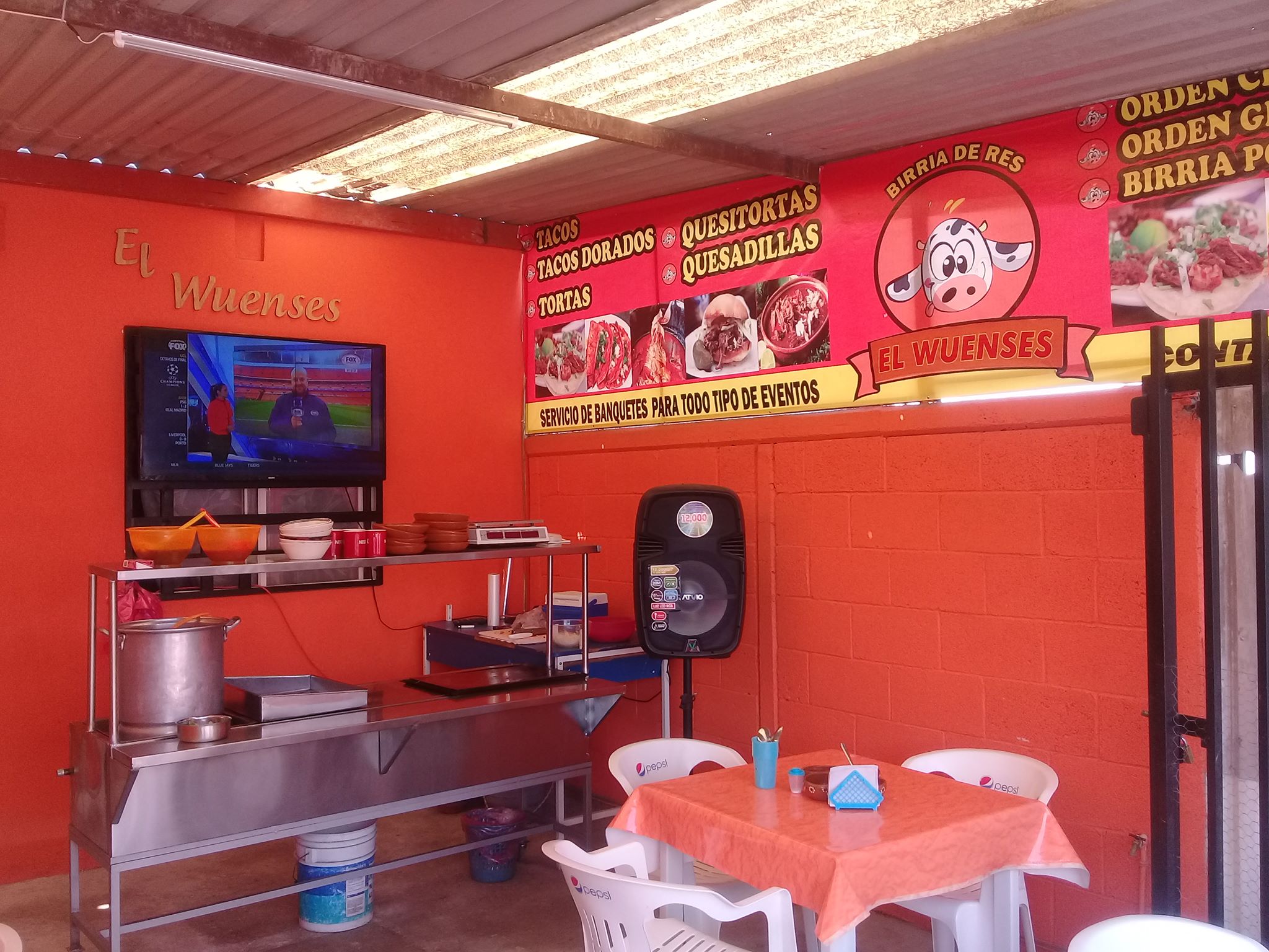 Birria de res "El Wuenses" image 1