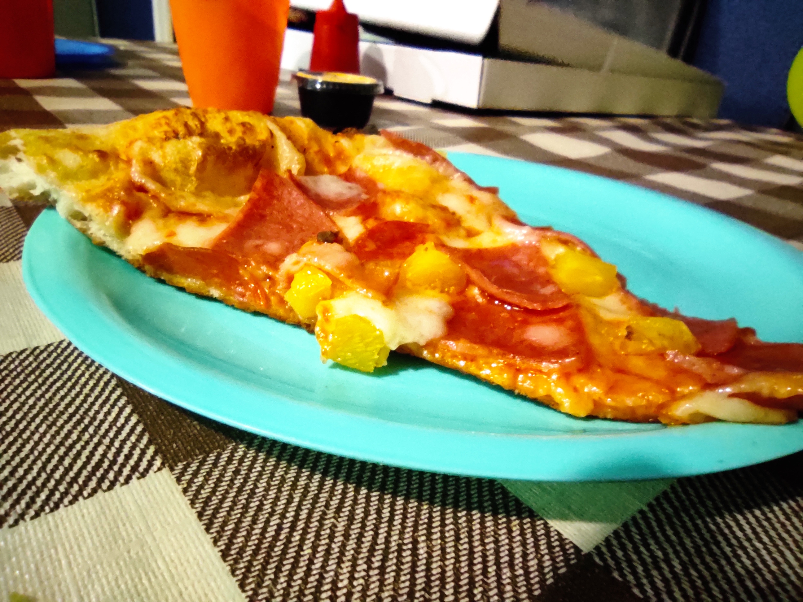 Louis italian pizza image 3