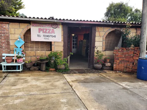 Artezzanos Pizza image 1
