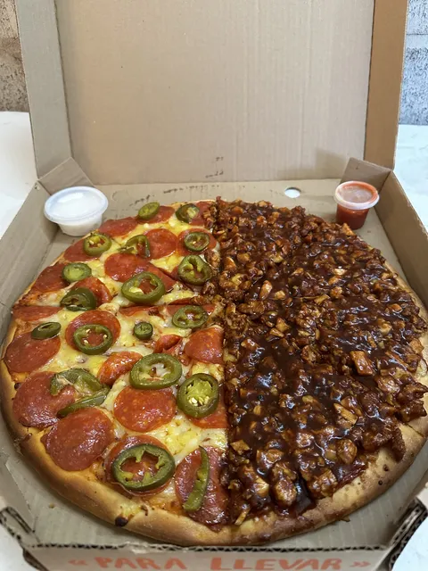 Papu's Pizza image 6