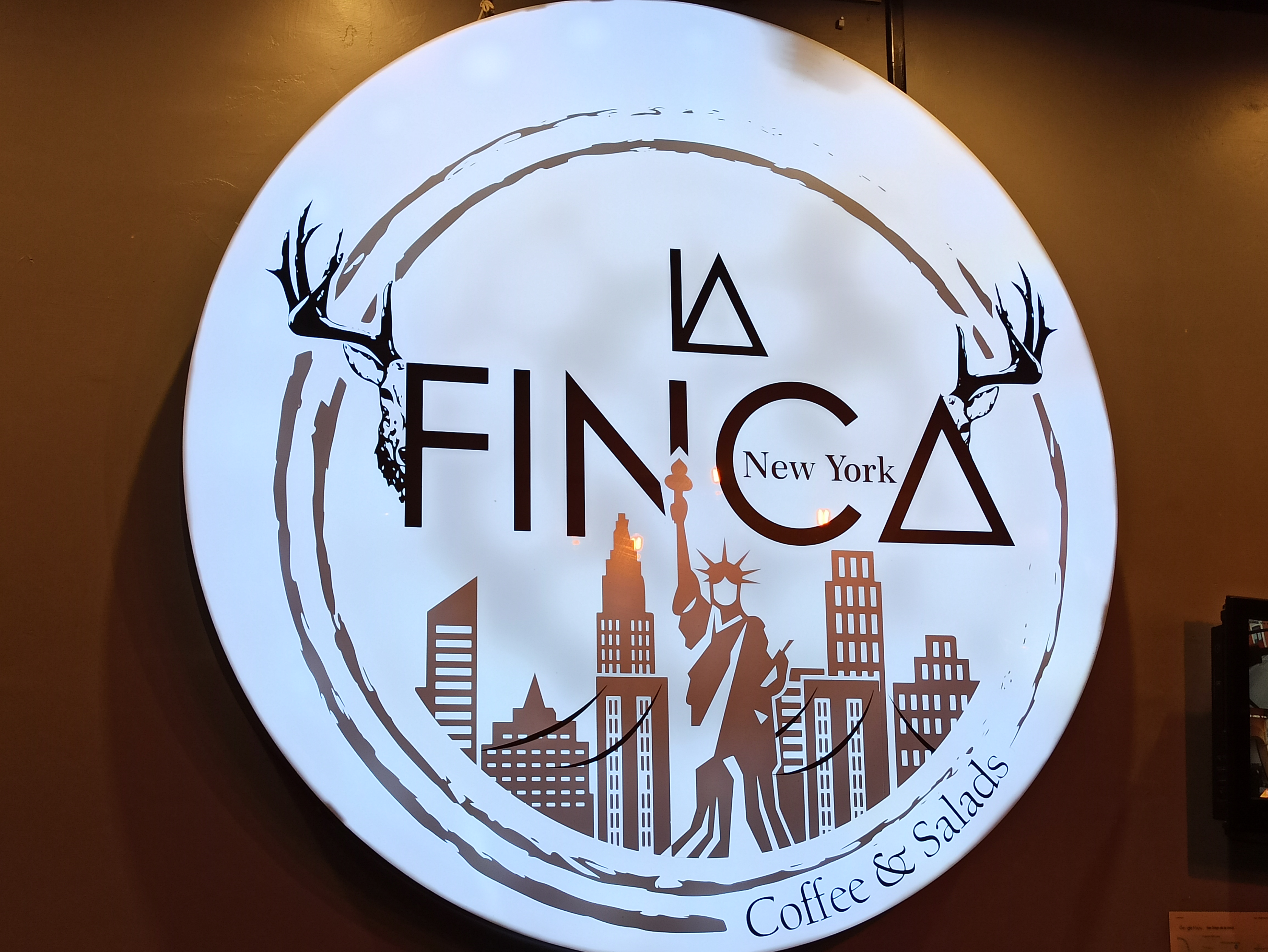 La Finca New York "coffee & salads" image 9