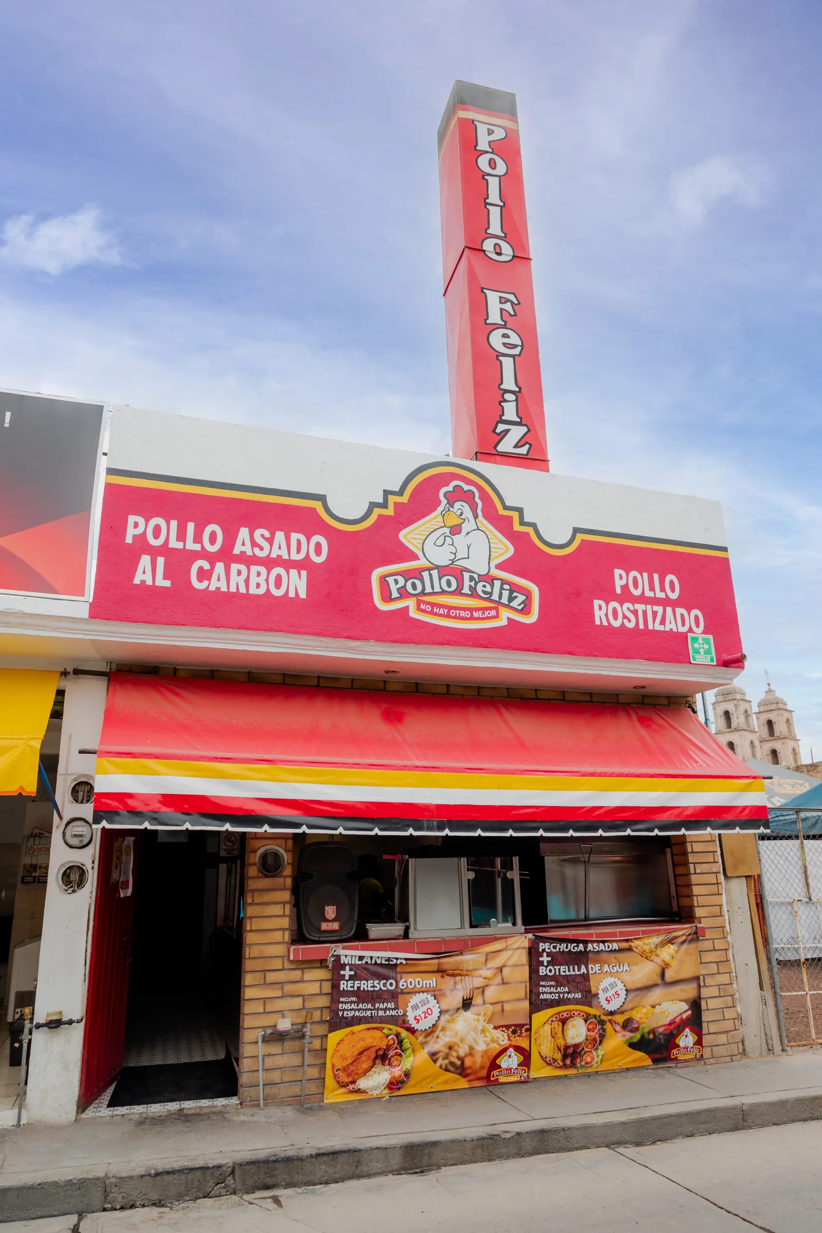 Pollo Feliz image 5