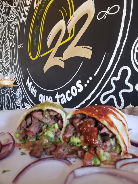 LA "22" TACO SHOP image 6