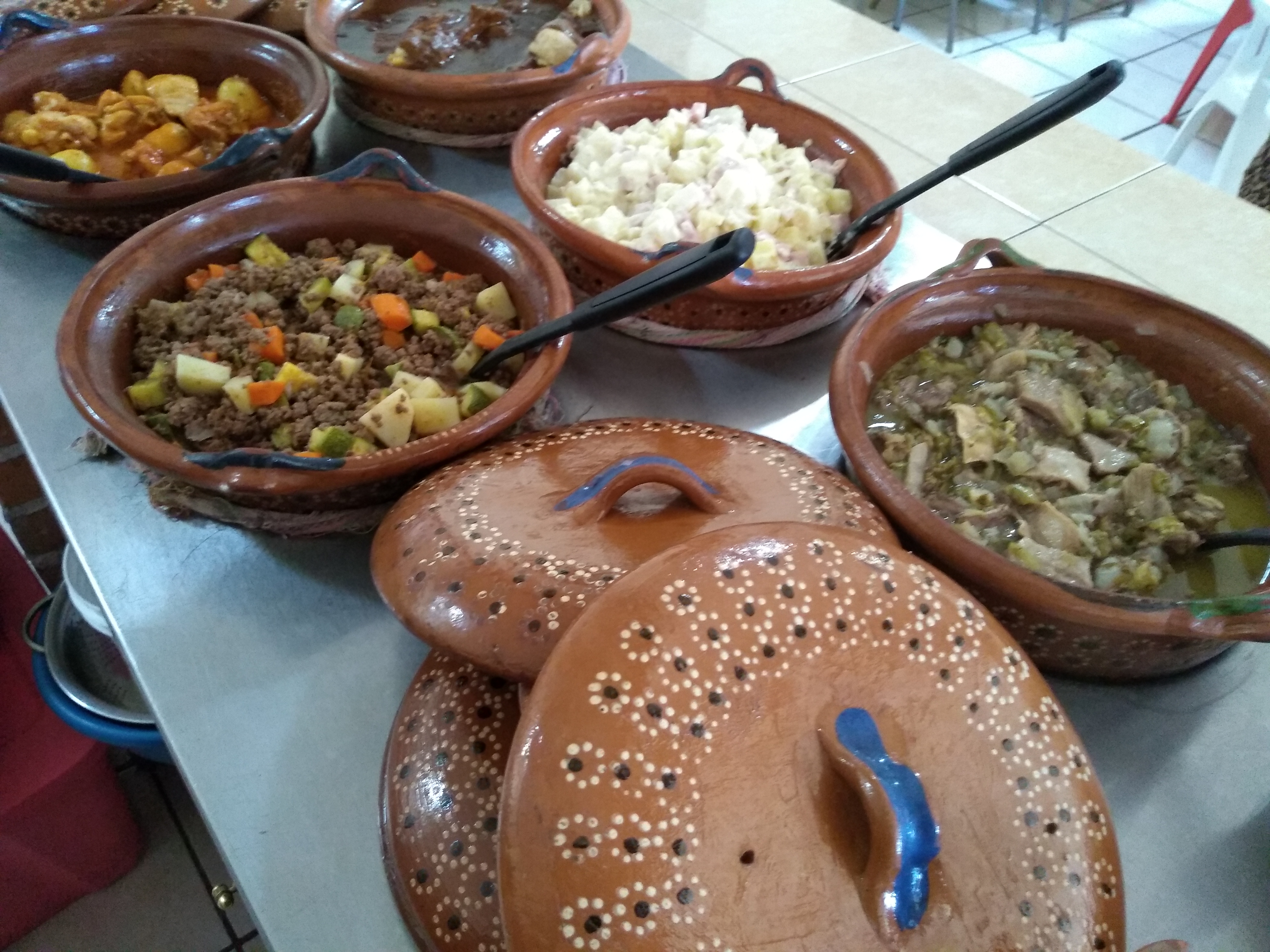 Checo´s Buffet image 6