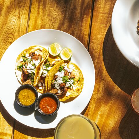 Guacamayas Restaurant - Bar image 6