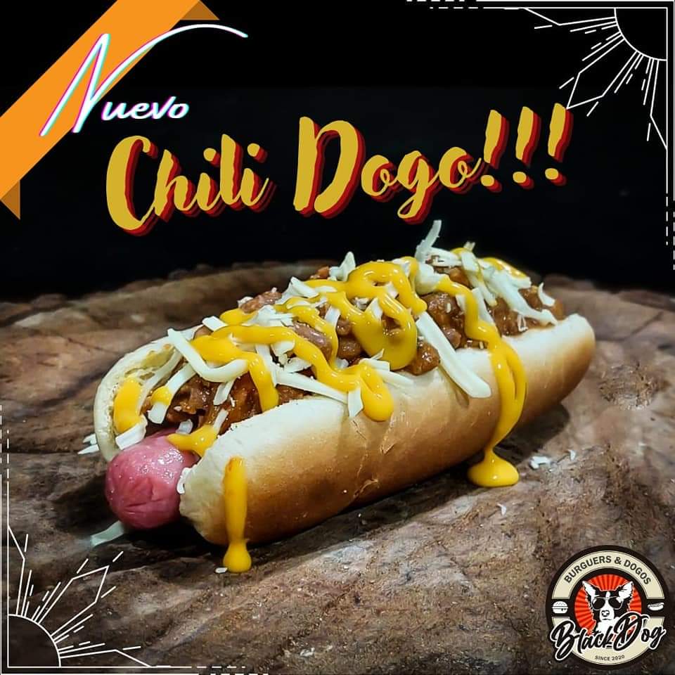 Black Dog Burguers & Dogos image 5