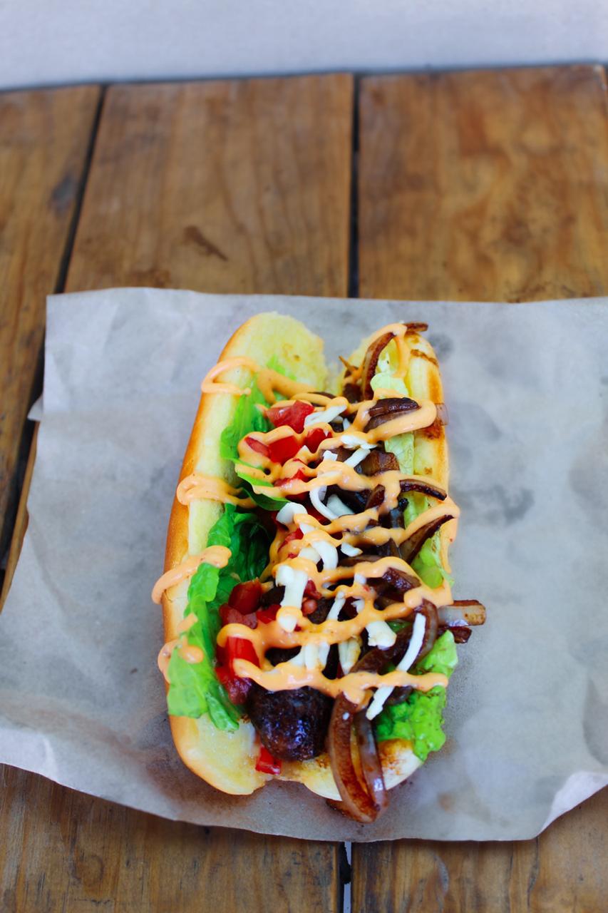 Black Dog Burguers & Dogos image 7